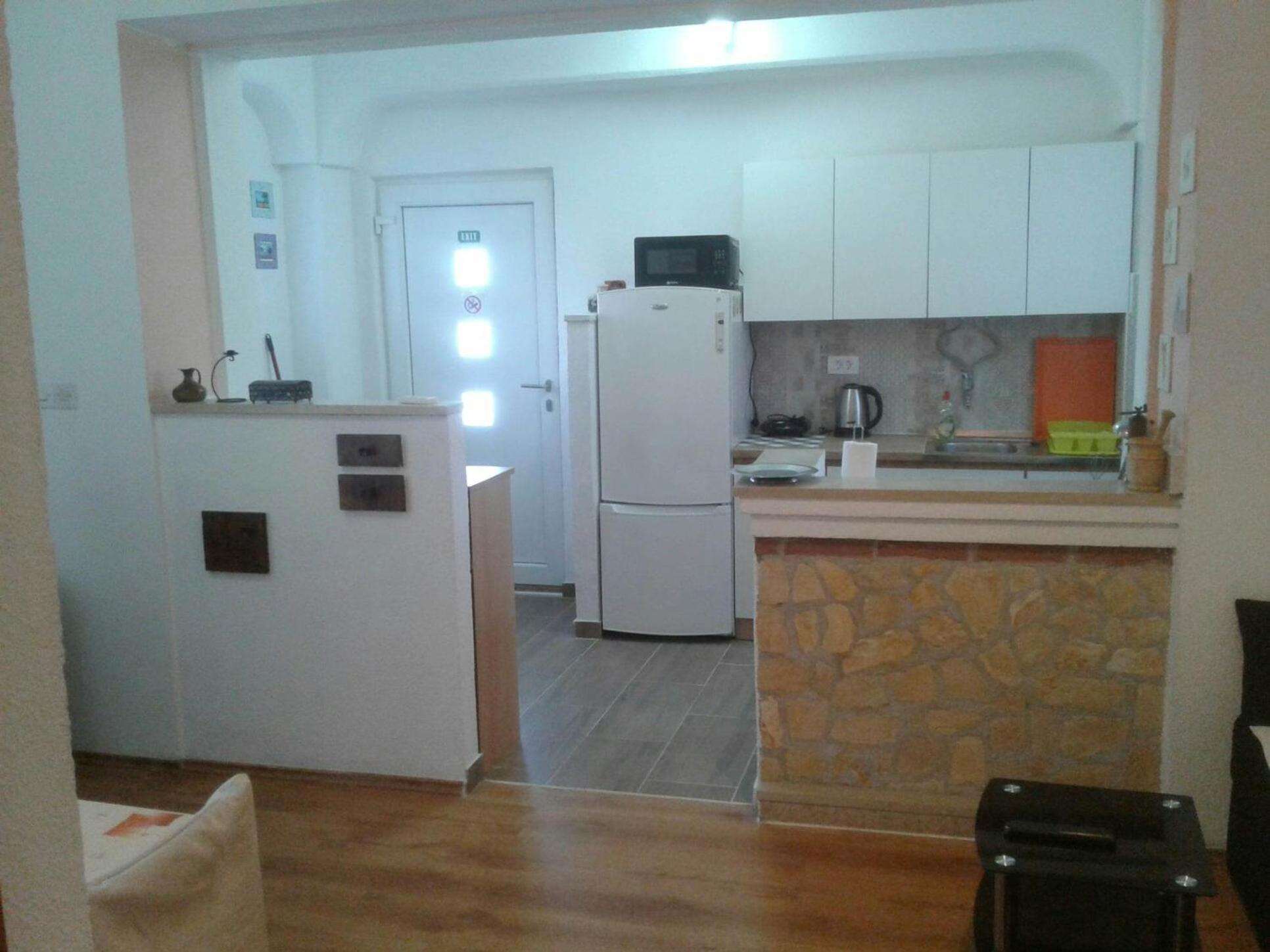 Metti Apartments 1 Kmeti エクステリア 写真