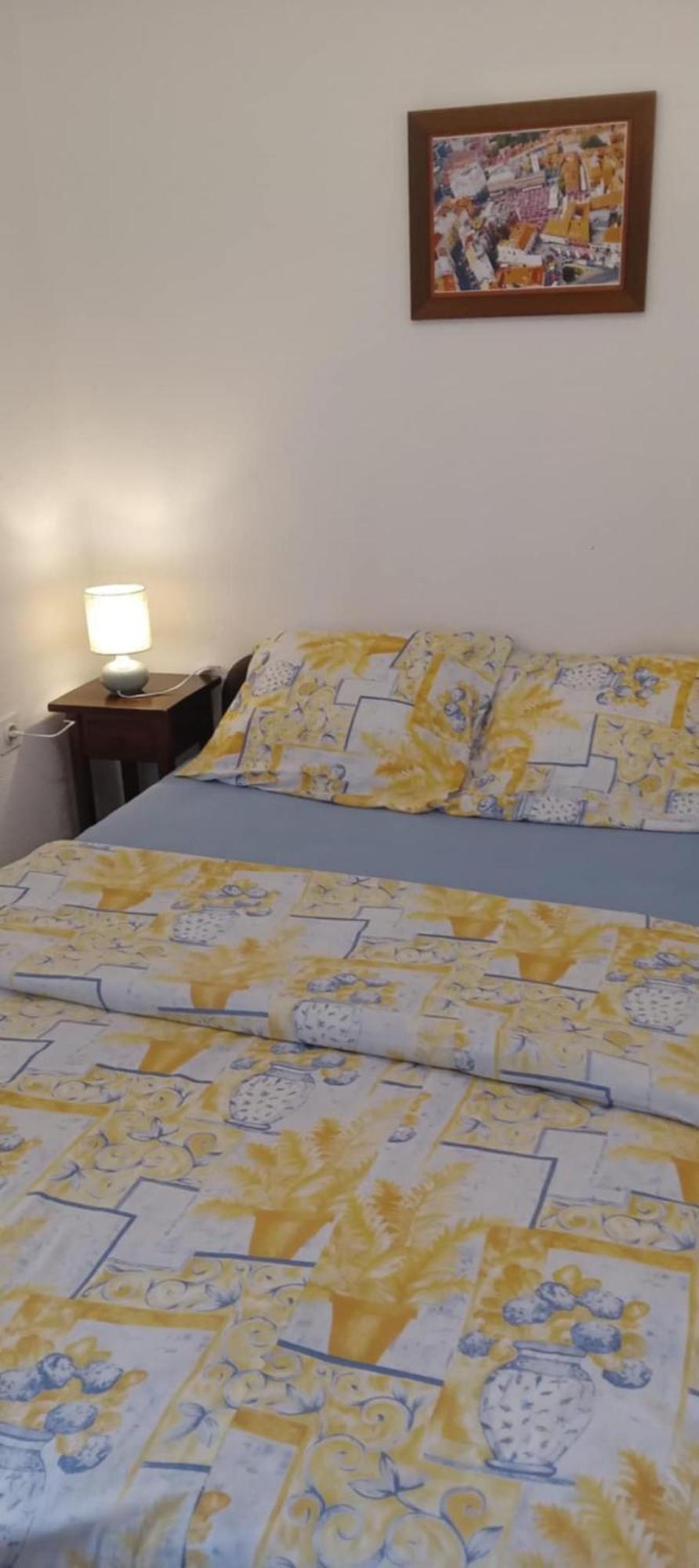 Metti Apartments 1 Kmeti エクステリア 写真